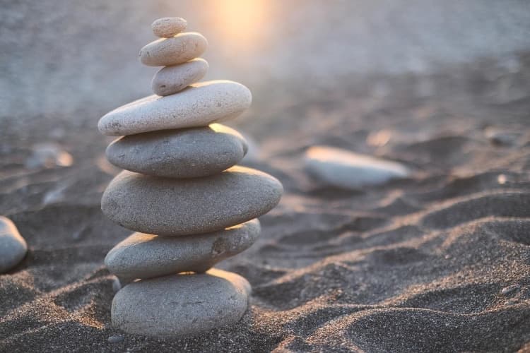 How Mindfulness Scripts Can Benefit Therapists