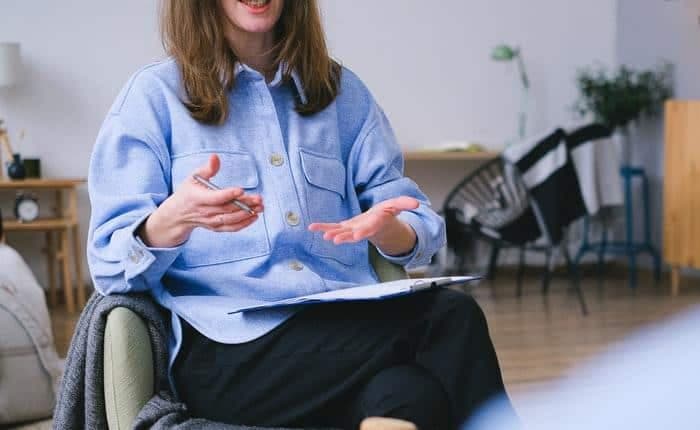 Quick Mindfulness Talk: Relating to It